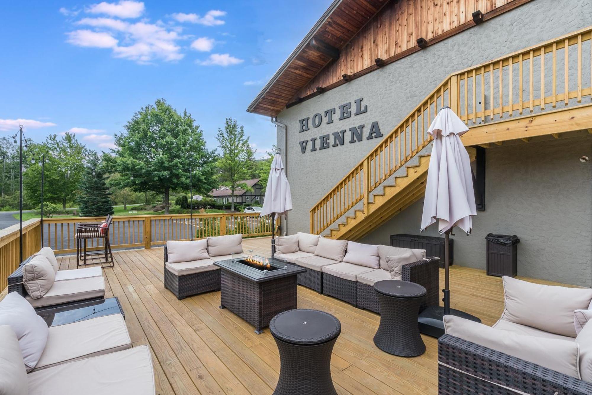 Hotel Vienna Windham Bagian luar foto