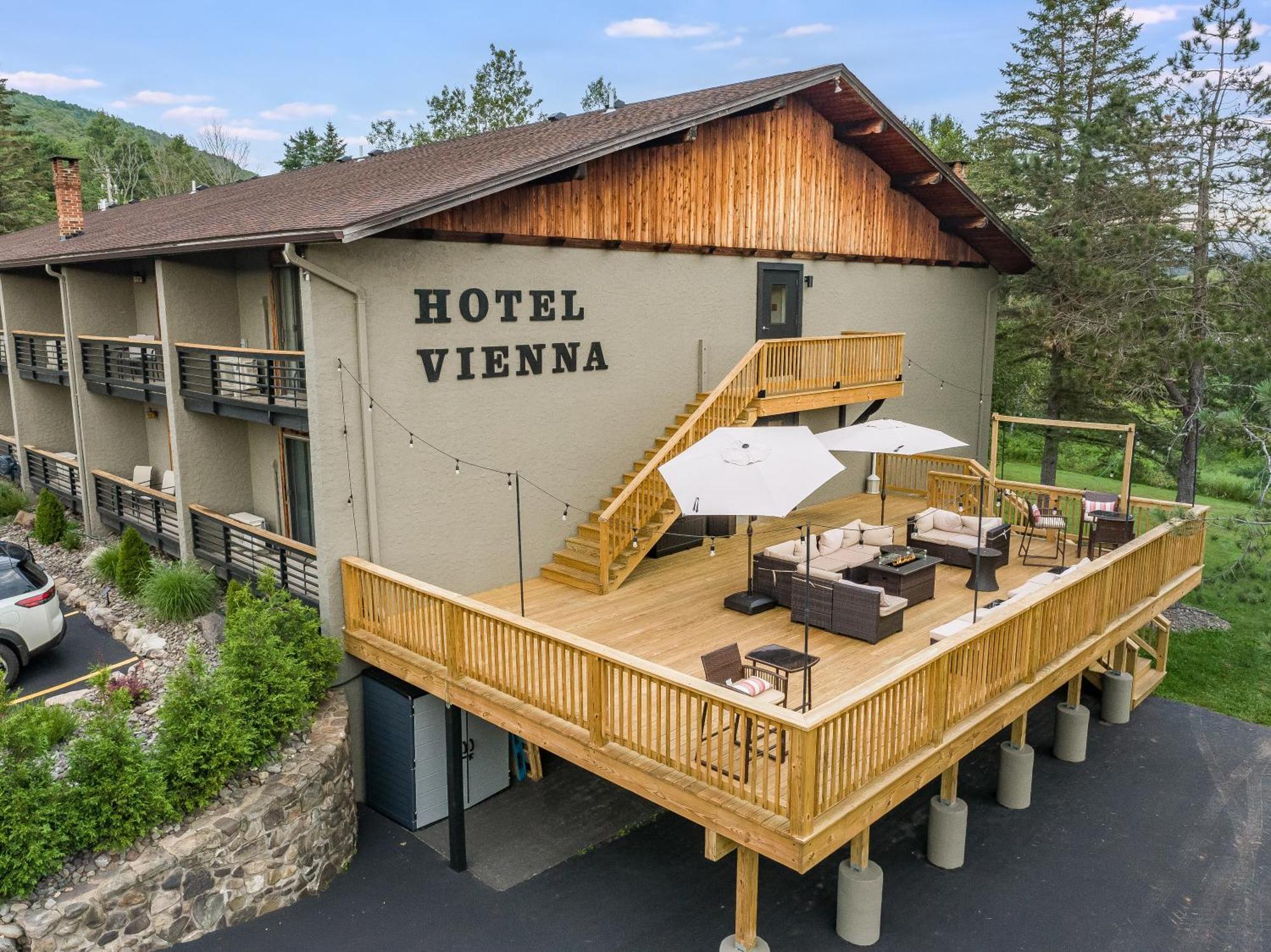 Hotel Vienna Windham Bagian luar foto